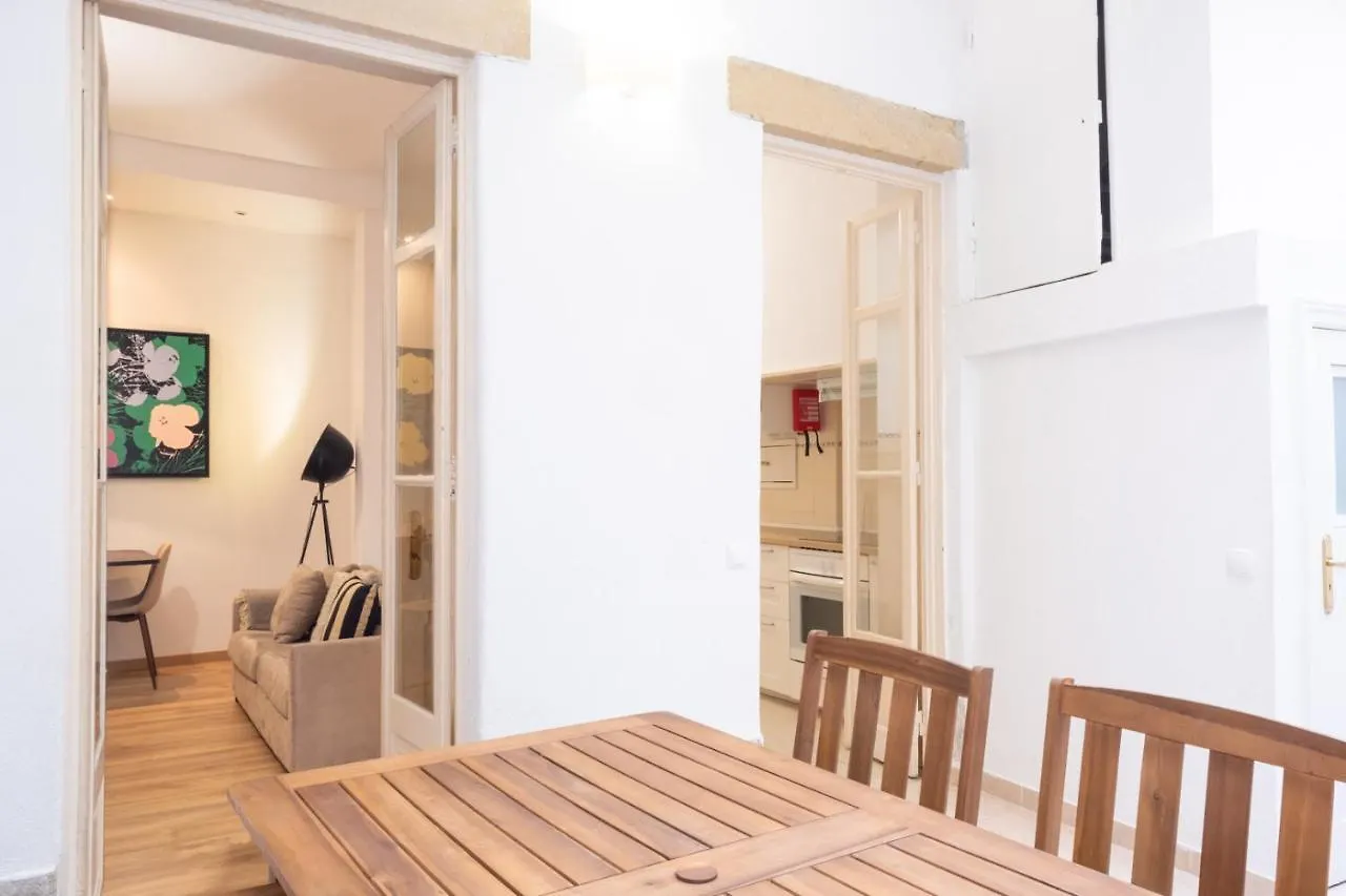 ליסבון Central Apartment With Terrace By Lovelystay 0*,  פורטוגל