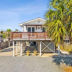 https://casa-de-la-playa-2-bedroom-beach-house.panamacity-beachhotels.com