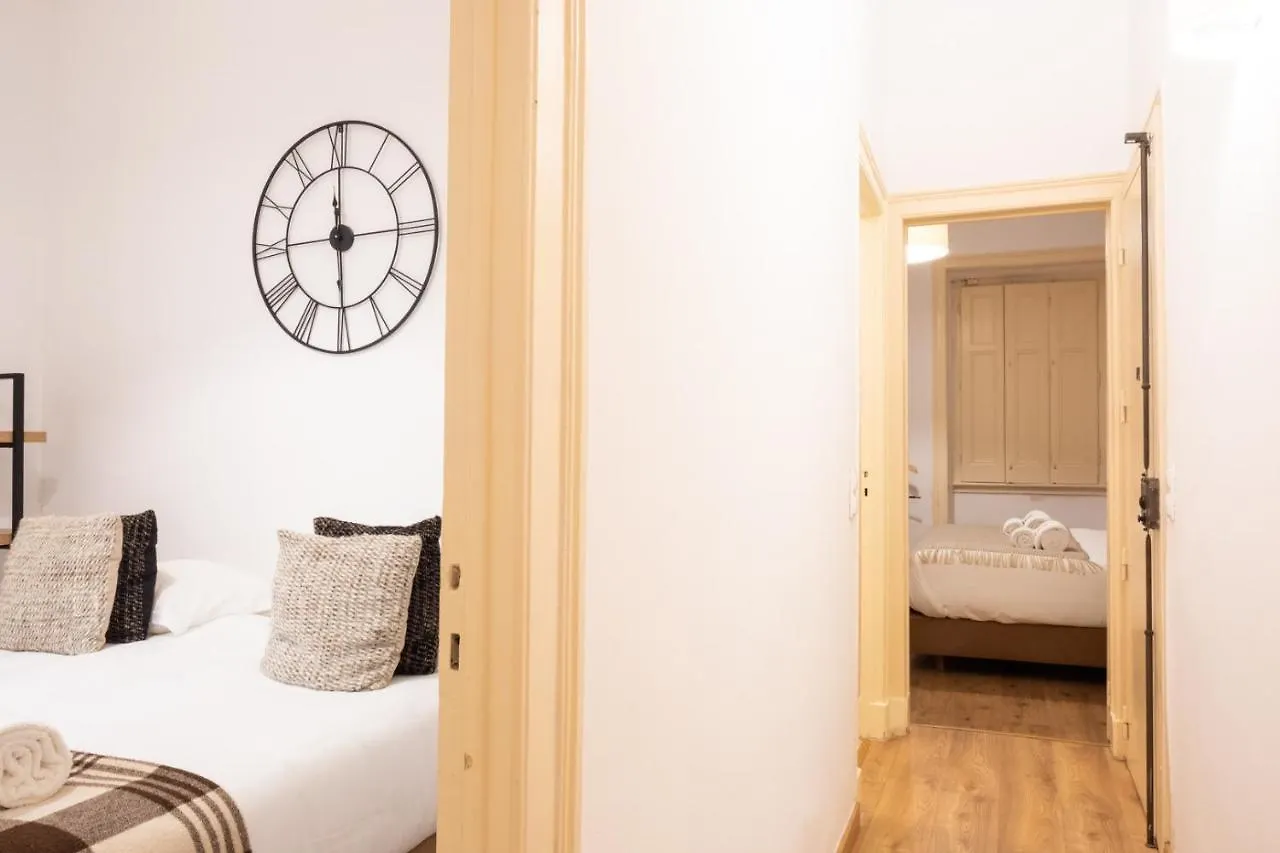 Central Apartment With Terrace By Lovelystay Lisbon Portugal