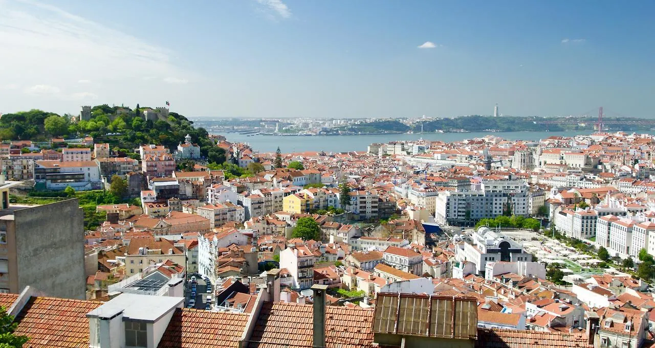 Central Apartment With Terrace By Lovelystay Lisbon 0*,